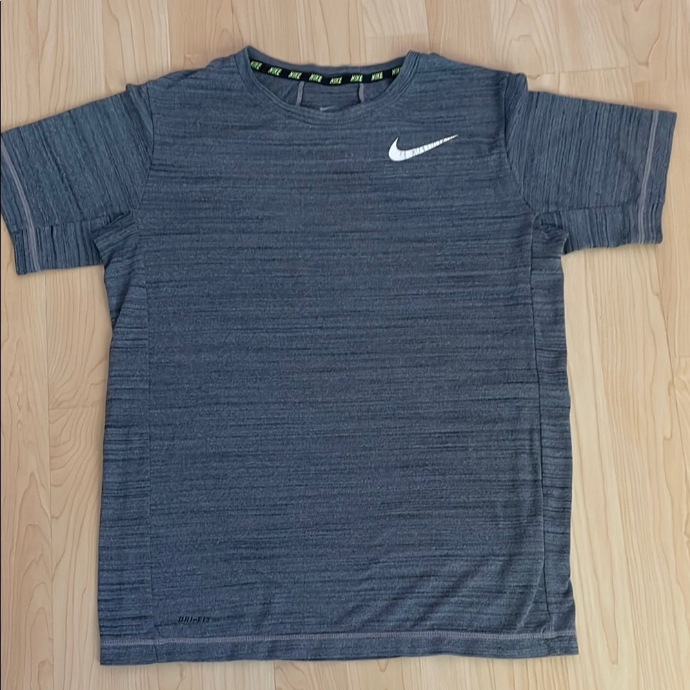 Nike Kids Heathered Gray Short Sleeve Dri Fit Shirt